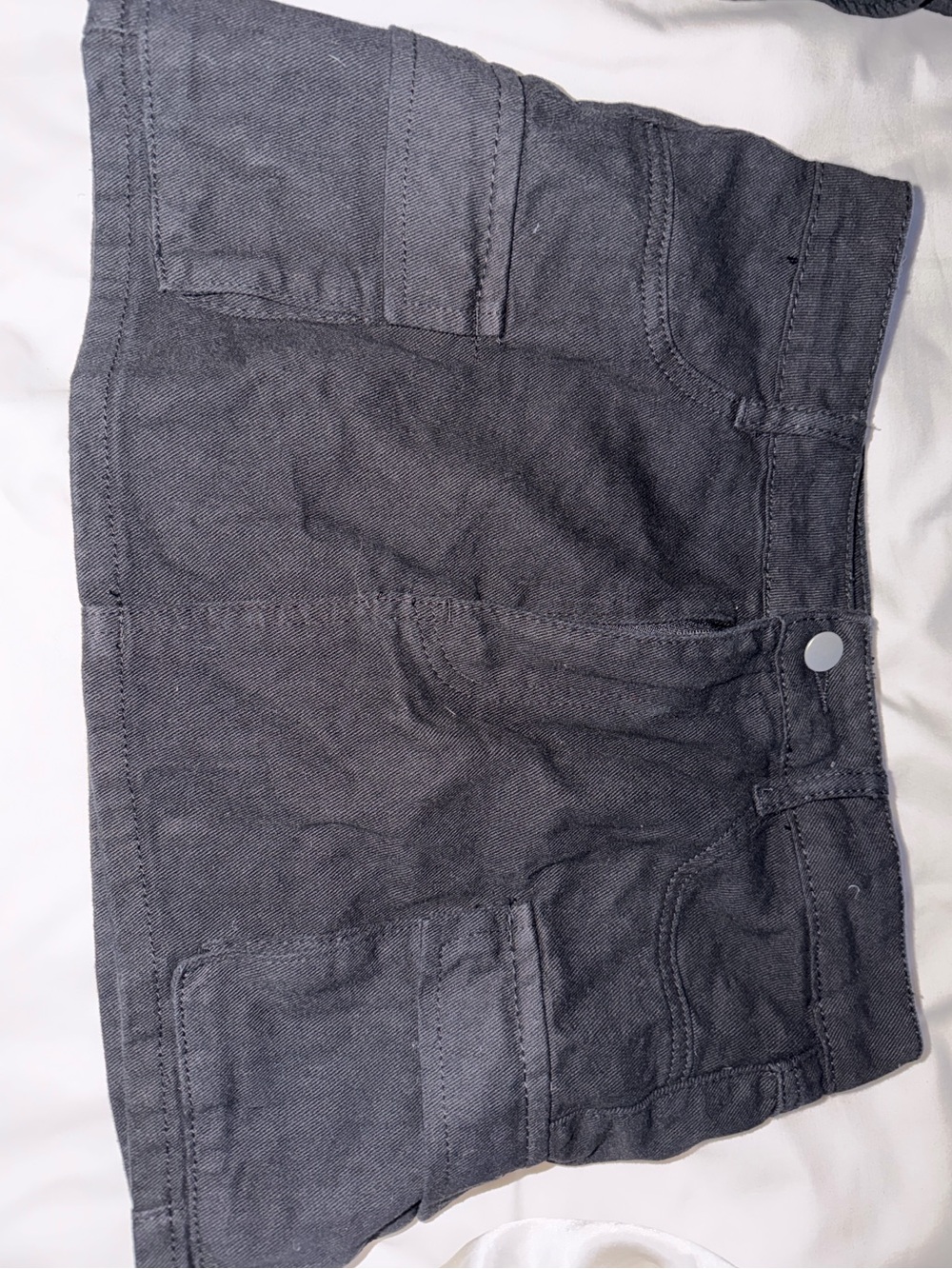SHEIN Black Cargo Pocket Mini Skirt